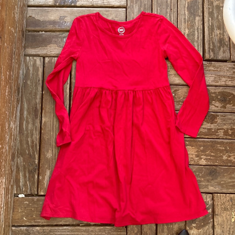 Red dress with pockets